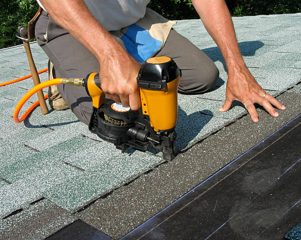 Roof Gutter Cleaning in Southworth, WA